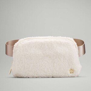 Lululemon Everywhere Fleece Belt Bag - Ivory / Cream / Beige- SOLD OUT